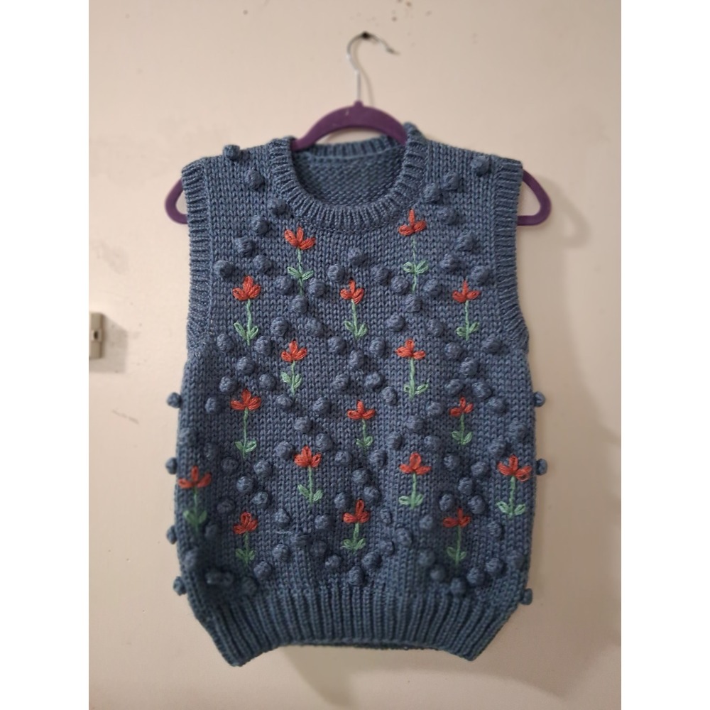 Blue Popcorn Knit Floral Embroidered Sweater Vest Women Medium-Small